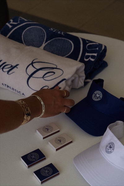 tennis visor, sport visor, sun visor, athletic visor, headwear, brand awareness, lifestyle, calm, luxurious, blue, neutral